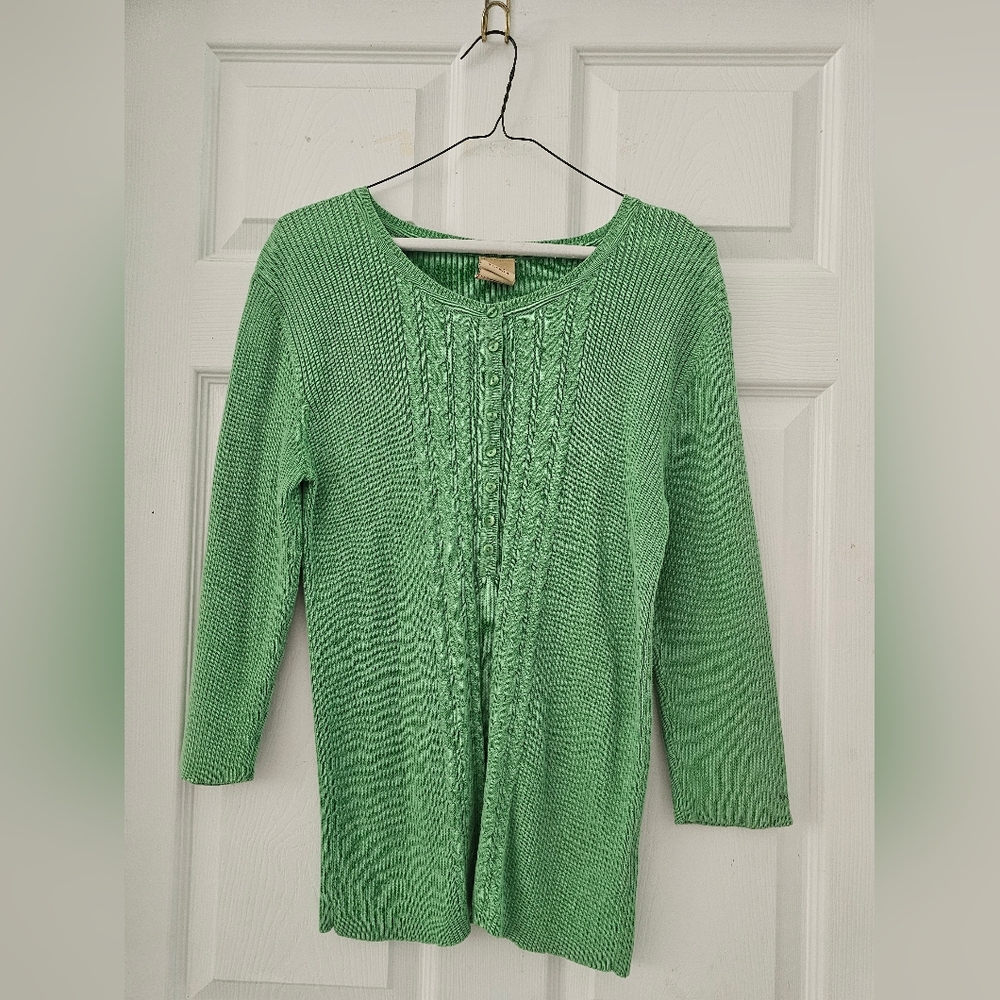 Women's clothing